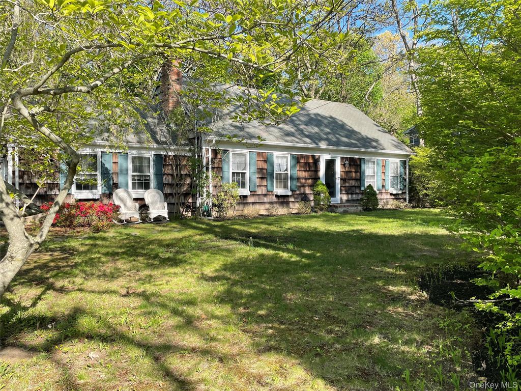 Photo of 241 Tyler Avenue, Miller Place, NY 11764 (MLS # 994423)