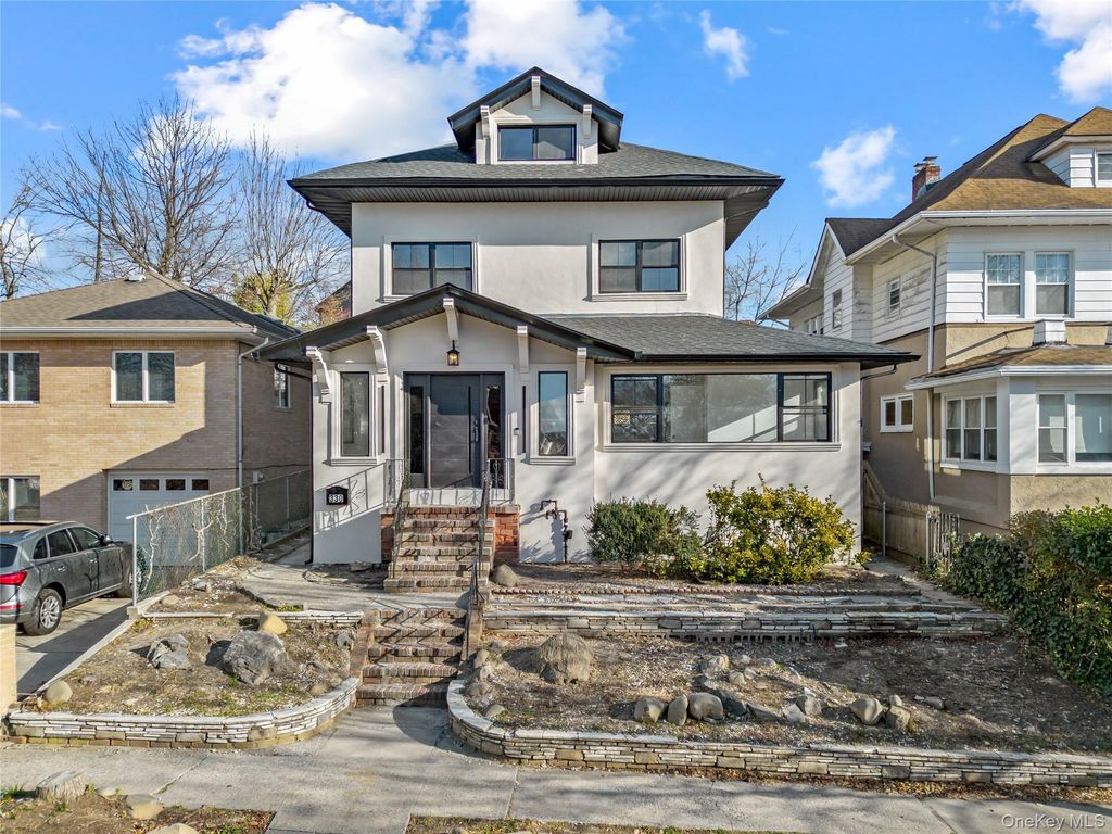 Photo of 3307 153rd Street, Flushing, NY 11354 (MLS # 944172)