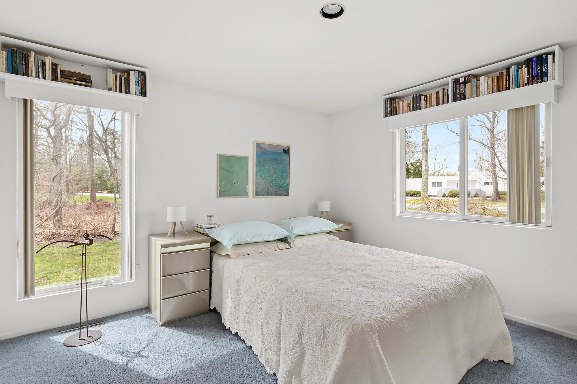 8 Midhampton Court, Quogue, New York image 7