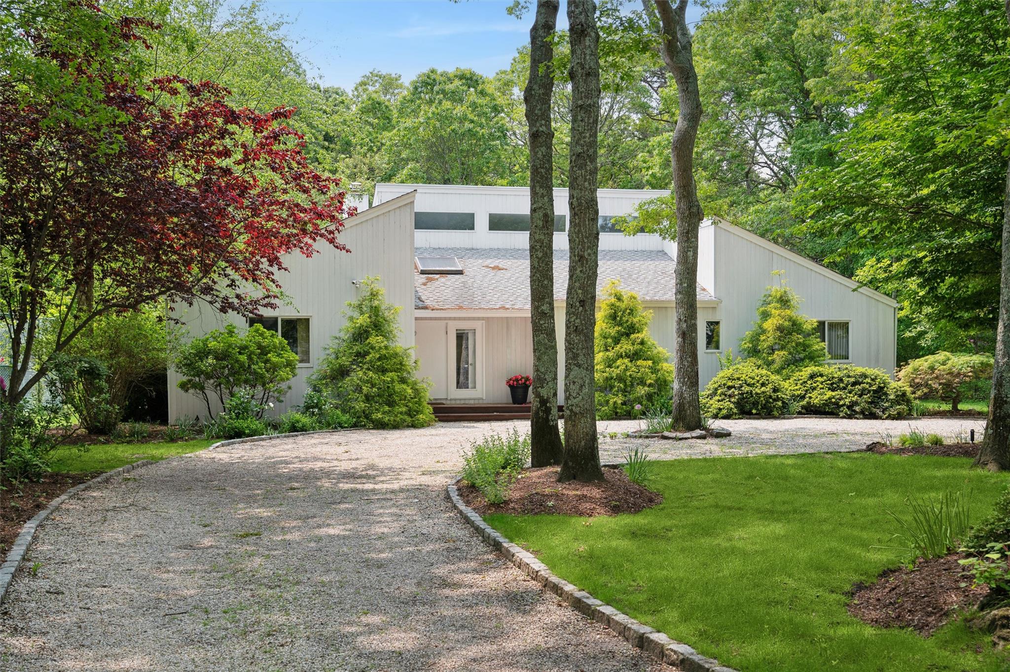 8 Midhampton Court, Quogue, New York image 12