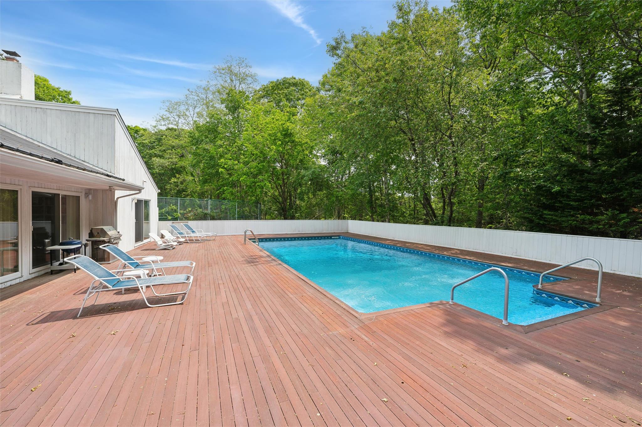 8 Midhampton Court, Quogue, New York image 16