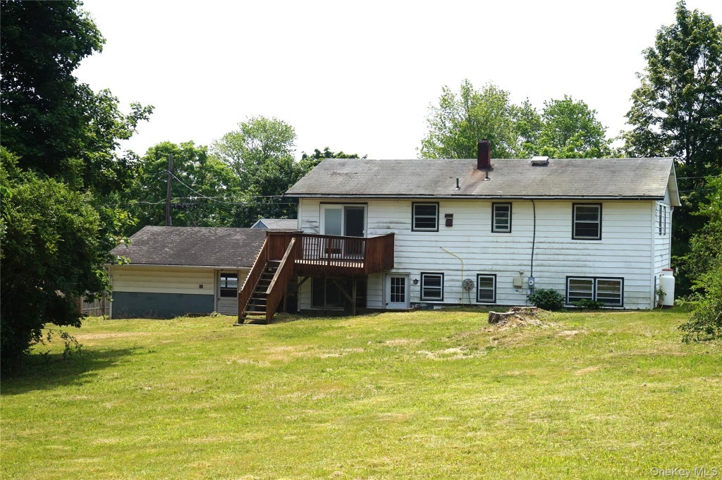 Photo of 62 Warwick Road, Carmel, NY 10512 (MLS # 1018579)