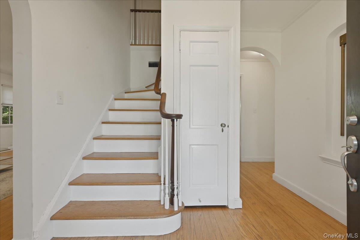 214 Nassau Avenue