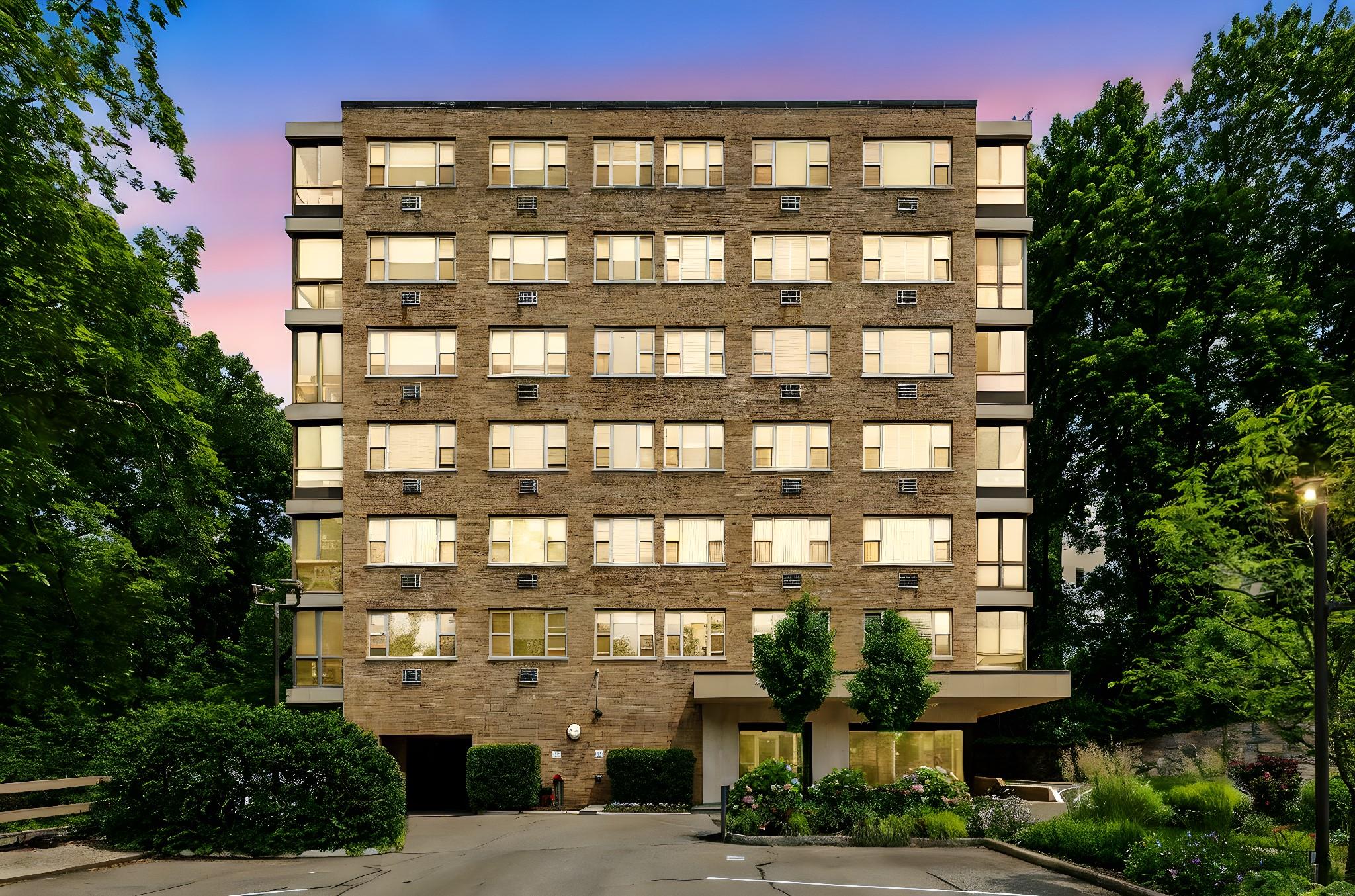 72 Pondfield Road 1H