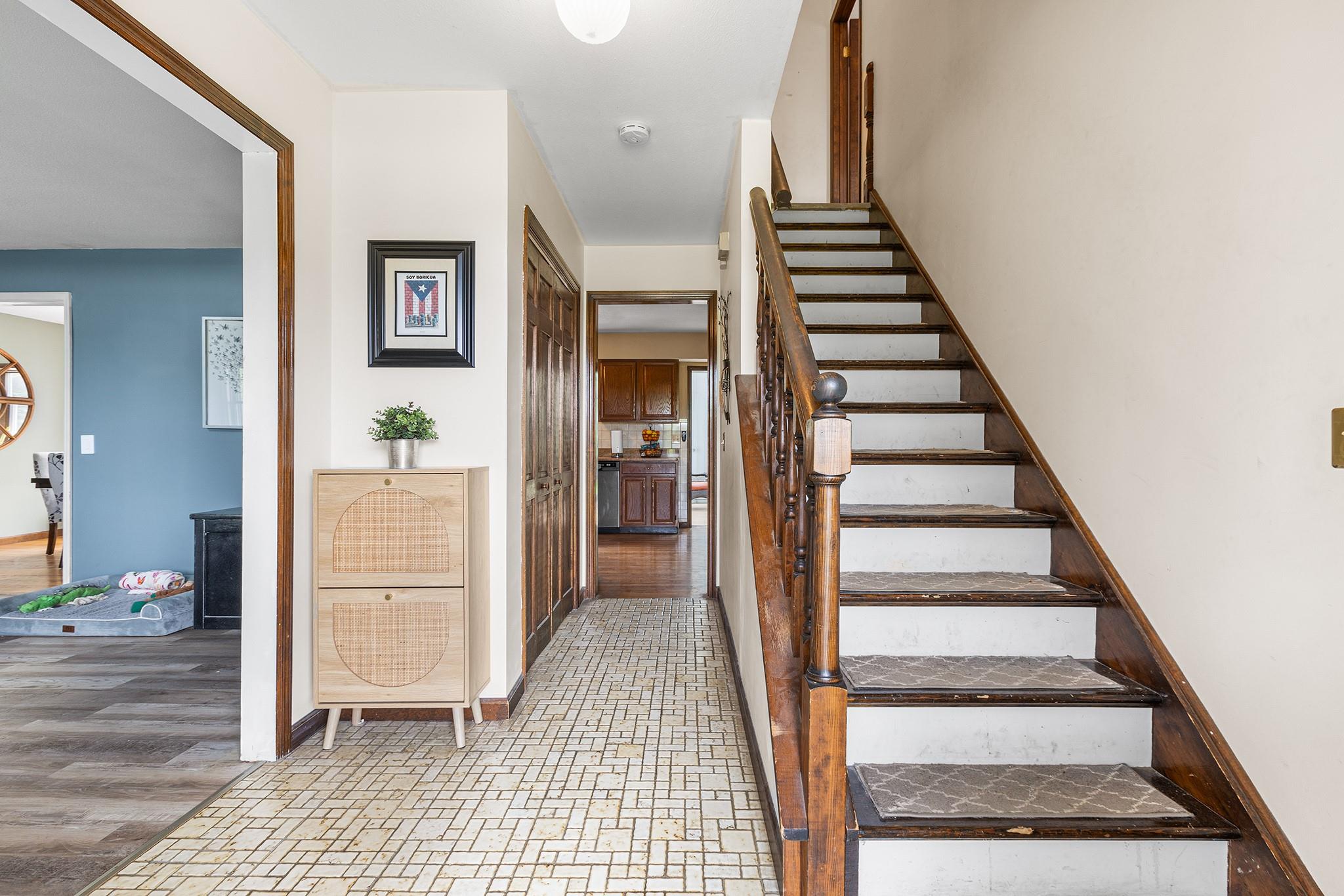 194 Overlook Road, Poughkeepsie, New York image 3