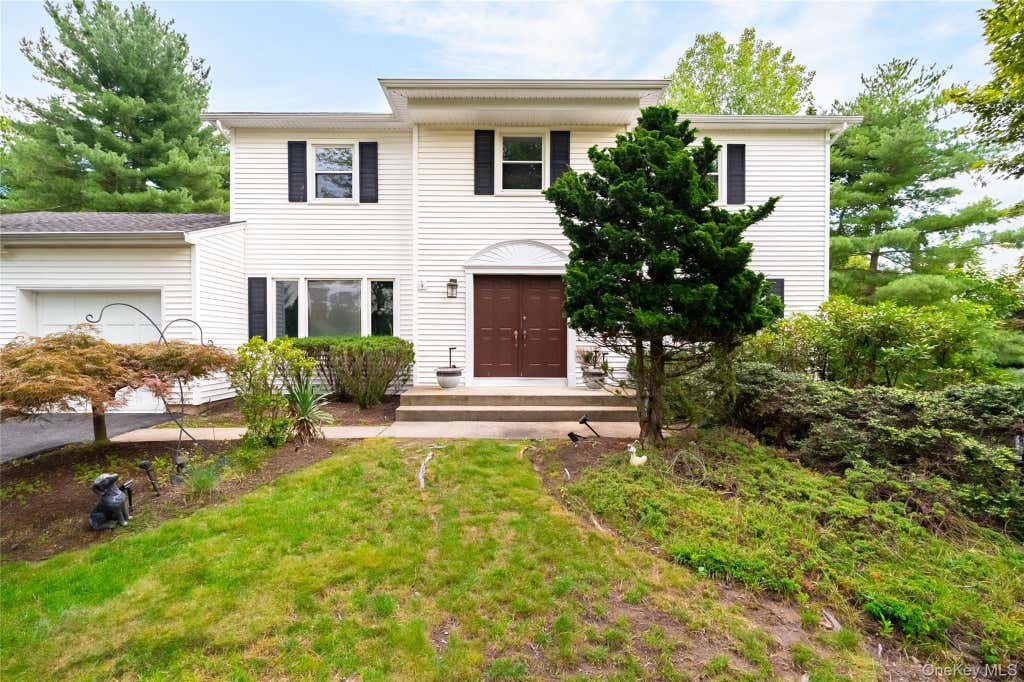 Photo of 14 Bubenko Drive, Garnerville, NY 10923 (MLS # 1024750)
