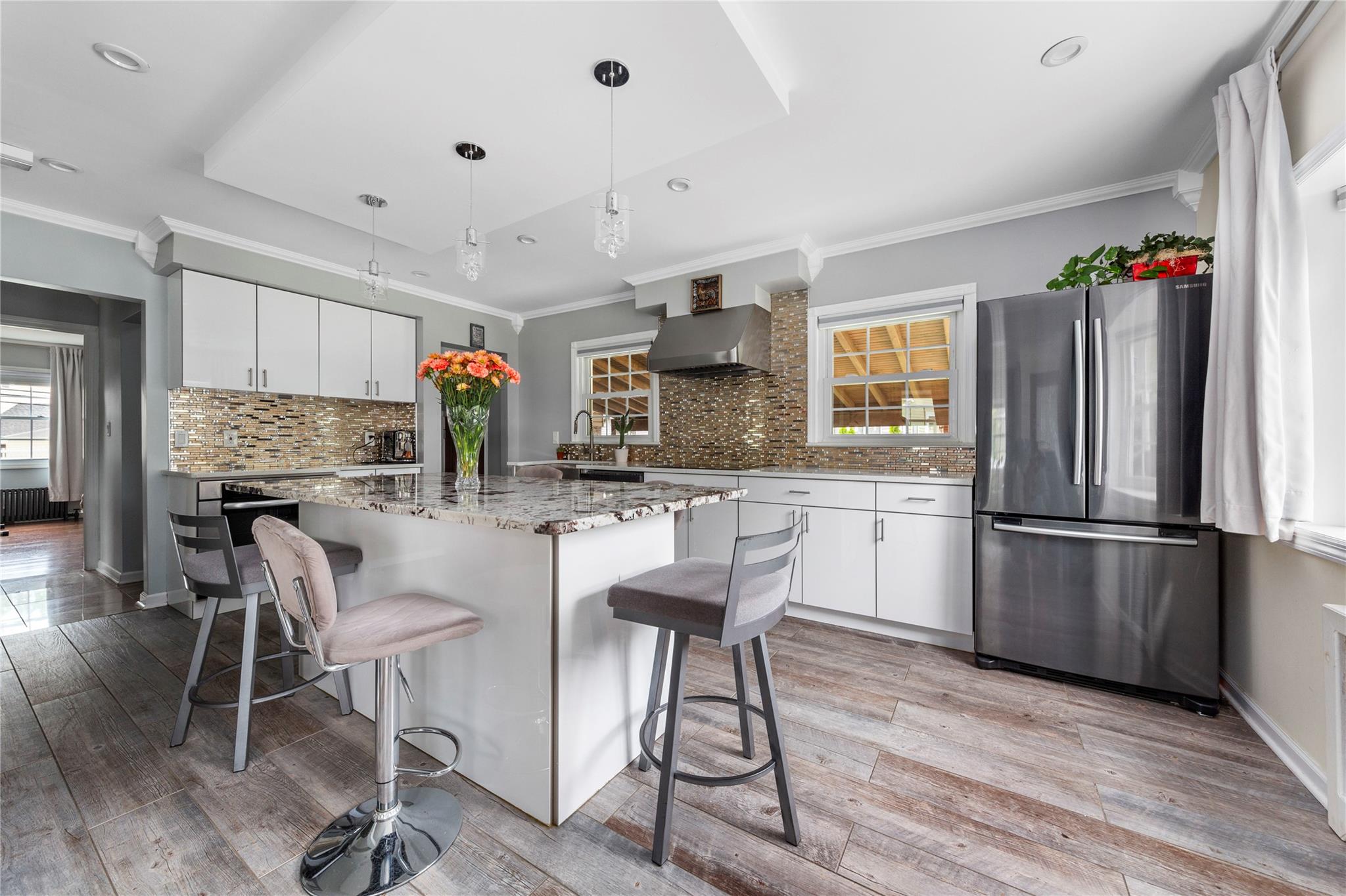 64 Remson Street, Valley Stream, New York image 2