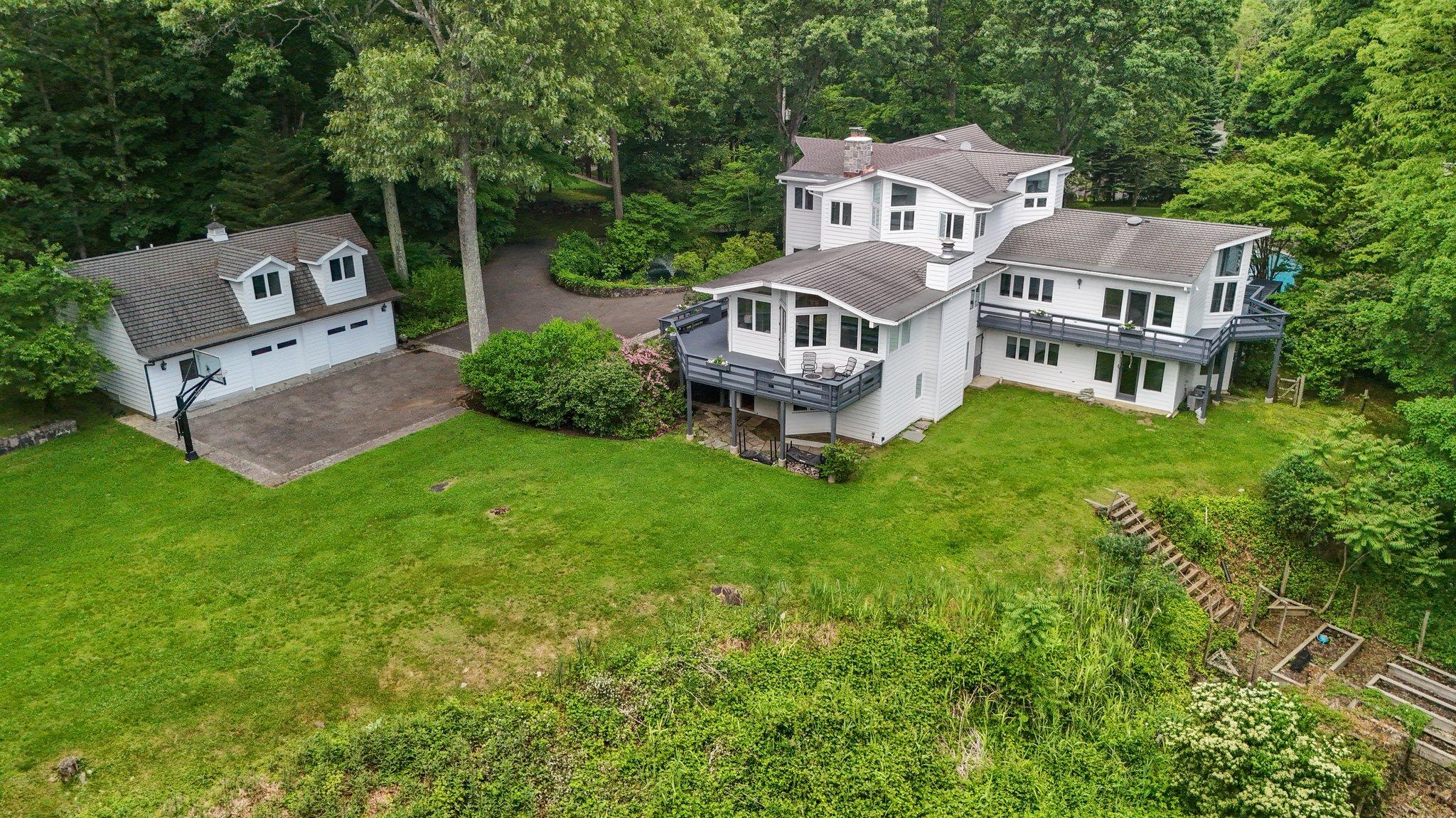 652 Long Hill Road, Briarcliff Manor, New York image 41