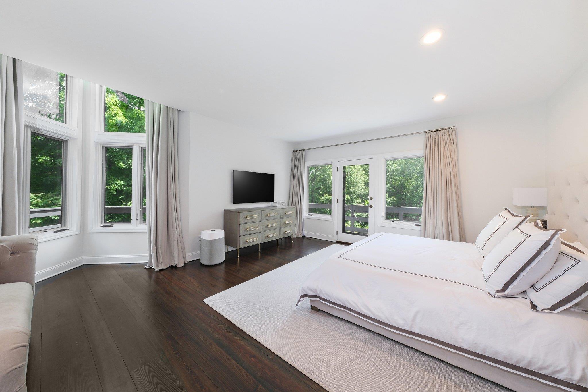 652 Long Hill Road, Briarcliff Manor, New York image 16
