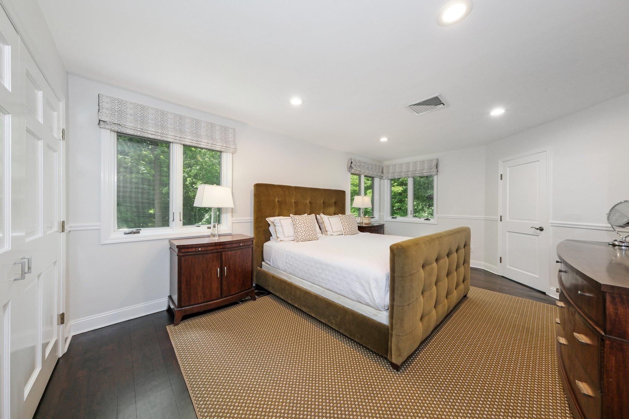 652 Long Hill Road, Briarcliff Manor, New York image 23
