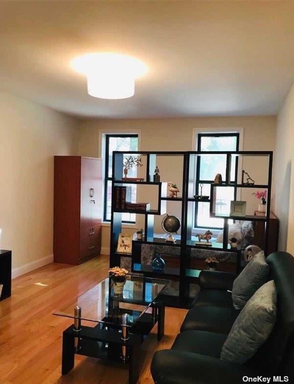 132-30 Sanford Ave Ave #4A, Flushing, New York image 5