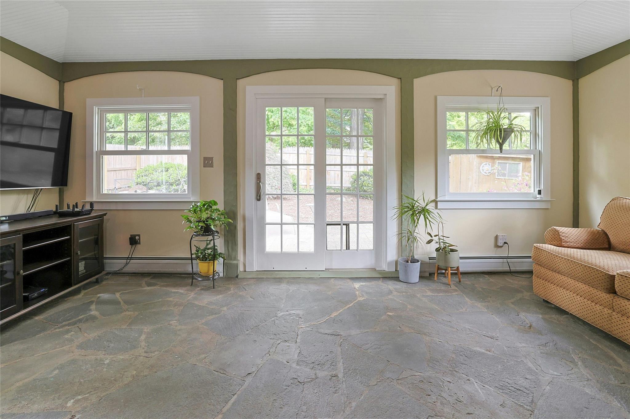 200 New Hempstead Road, New City, New York image 16
