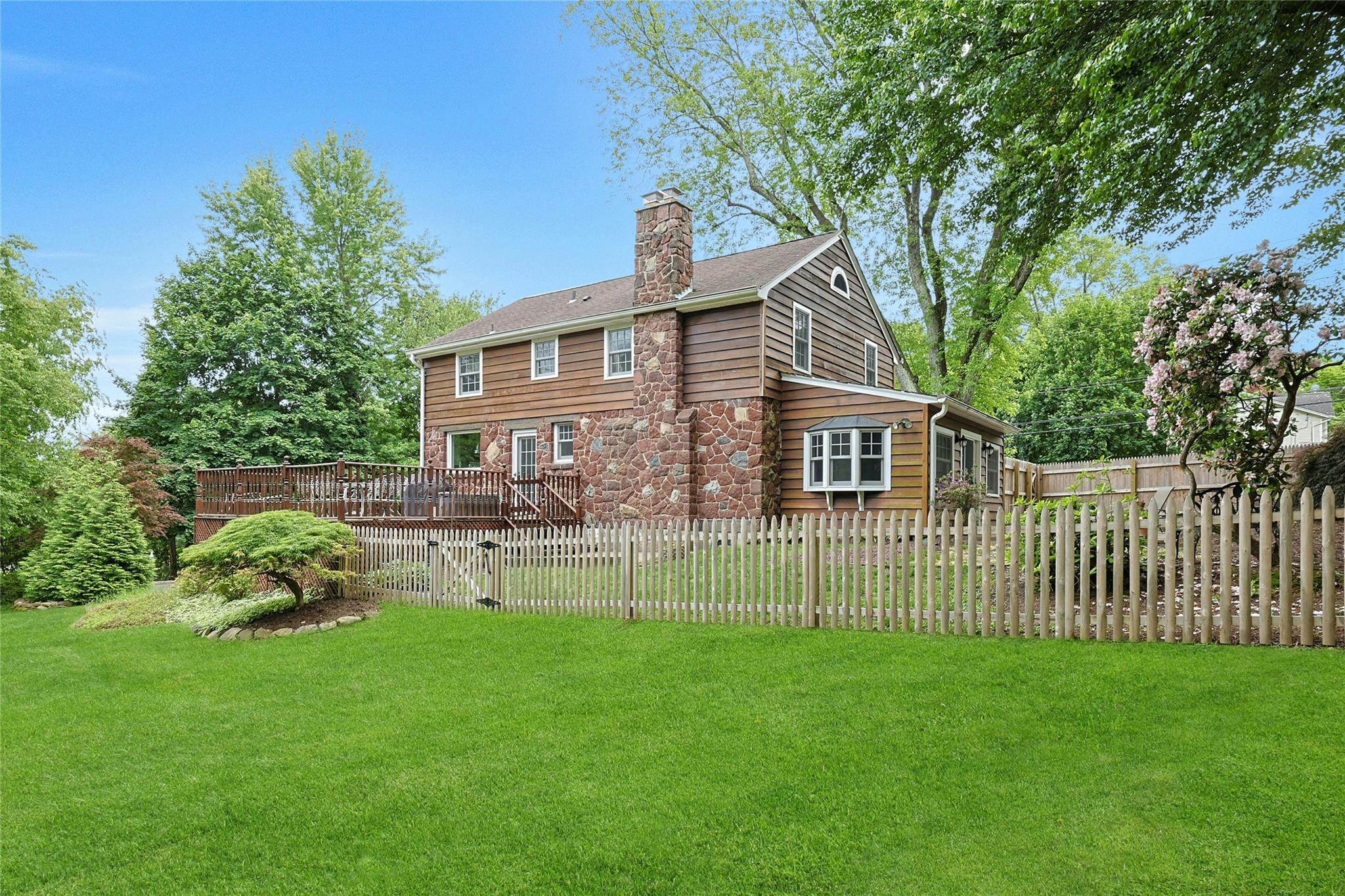 200 New Hempstead Road, New City, New York image 38