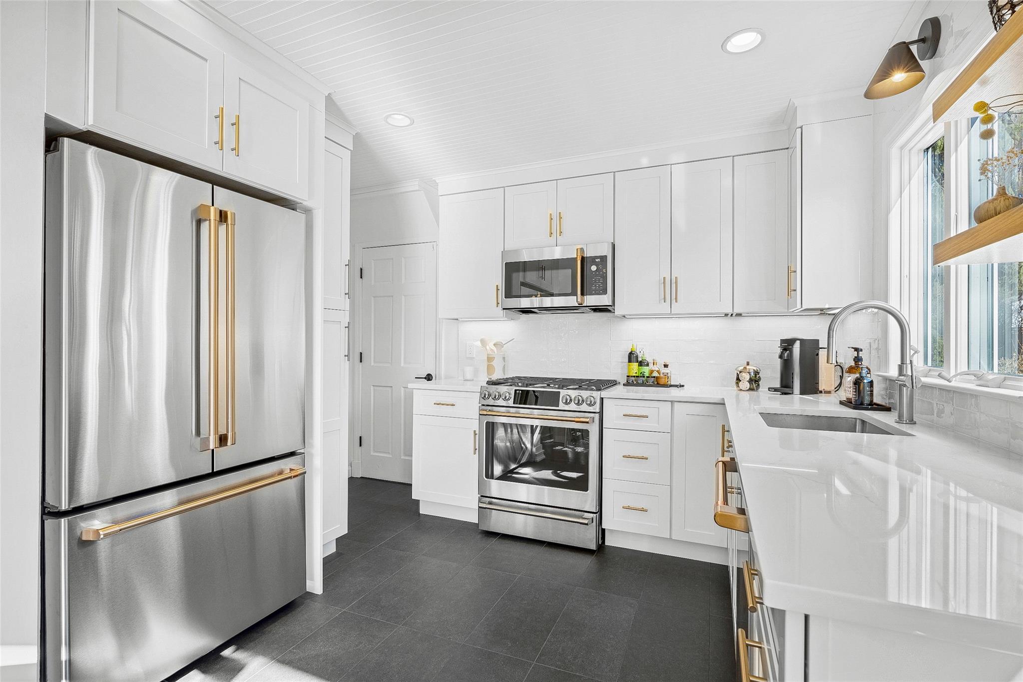 105 Willow Avenue, Larchmont, New York image 8