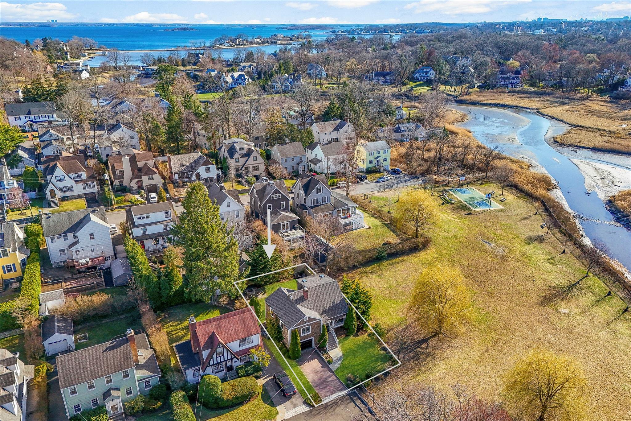 105 Willow Avenue, Larchmont, New York image 19