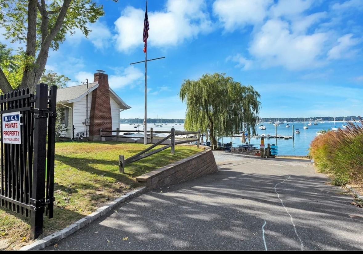 46 Sagamore Hill Drive, Port Washington, New York image 19
