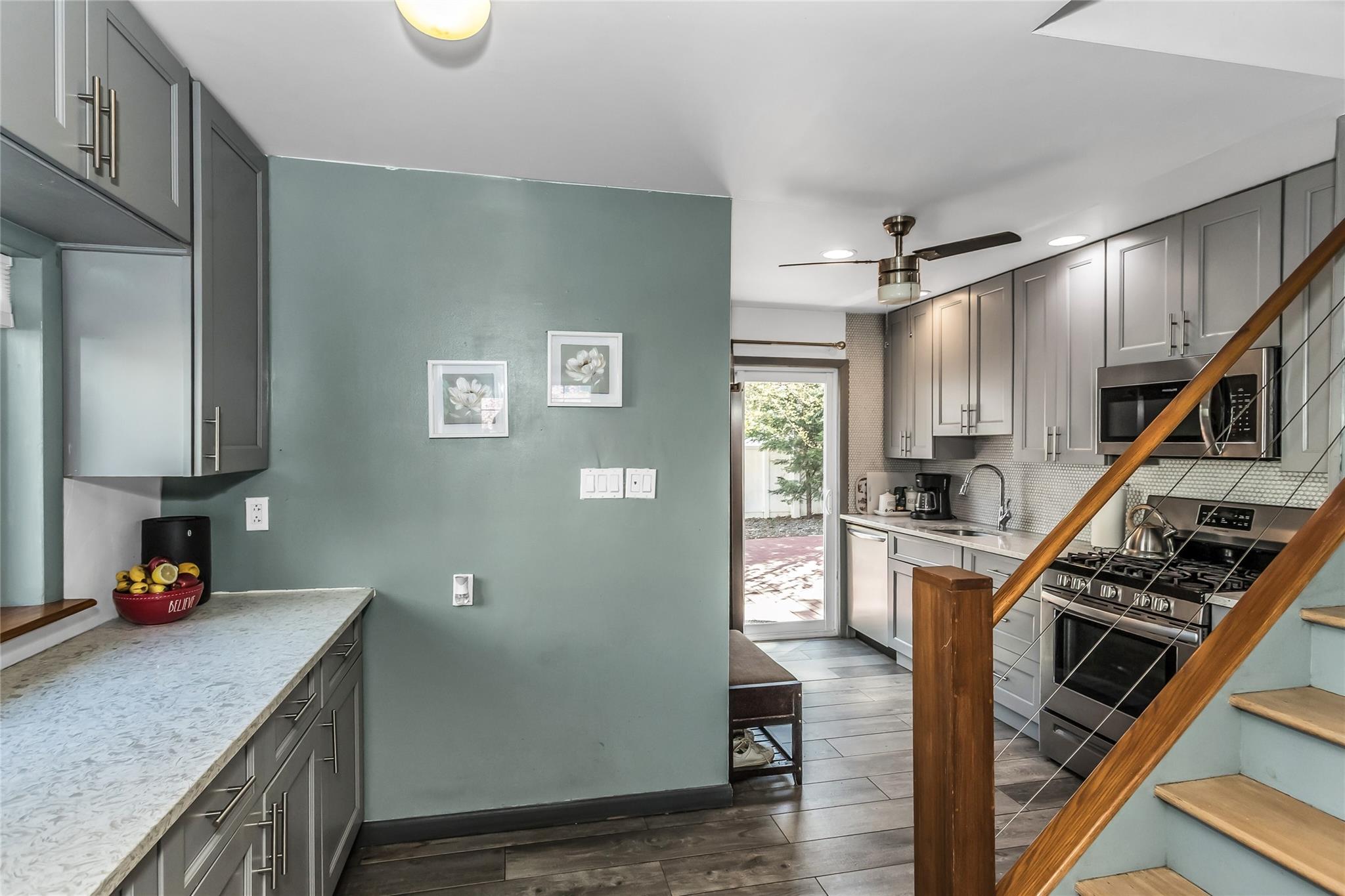 46 Sagamore Hill Drive, Port Washington, New York image 9