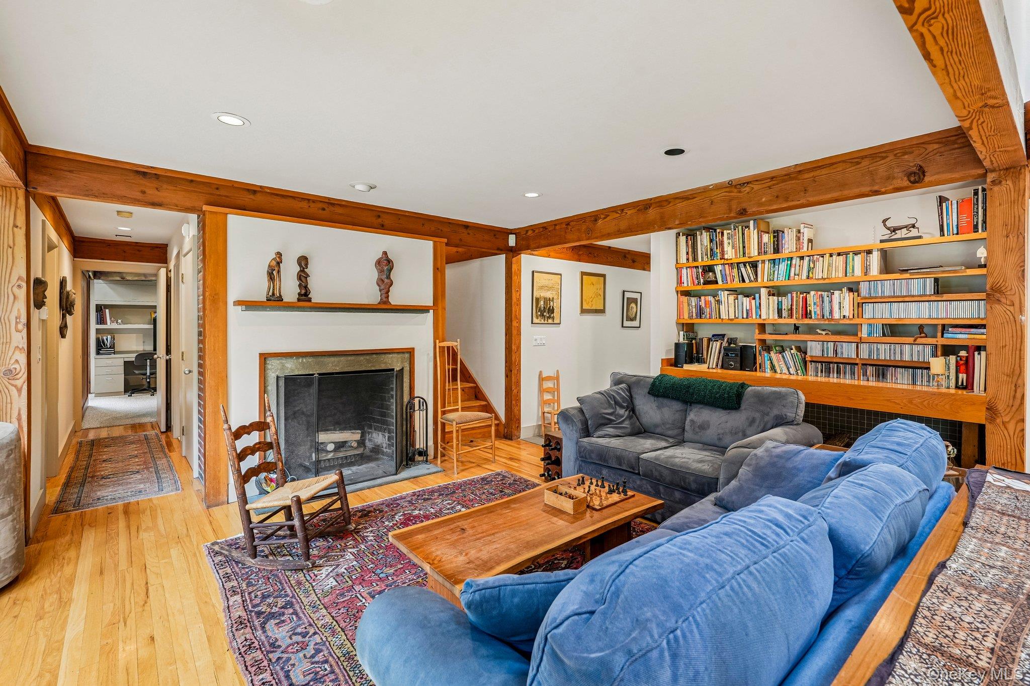 65 Colonial Avenue