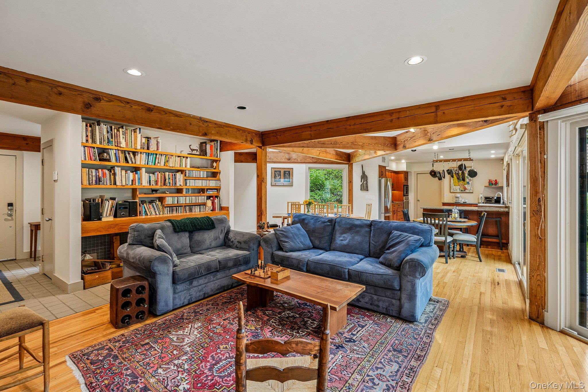 65 Colonial Avenue
