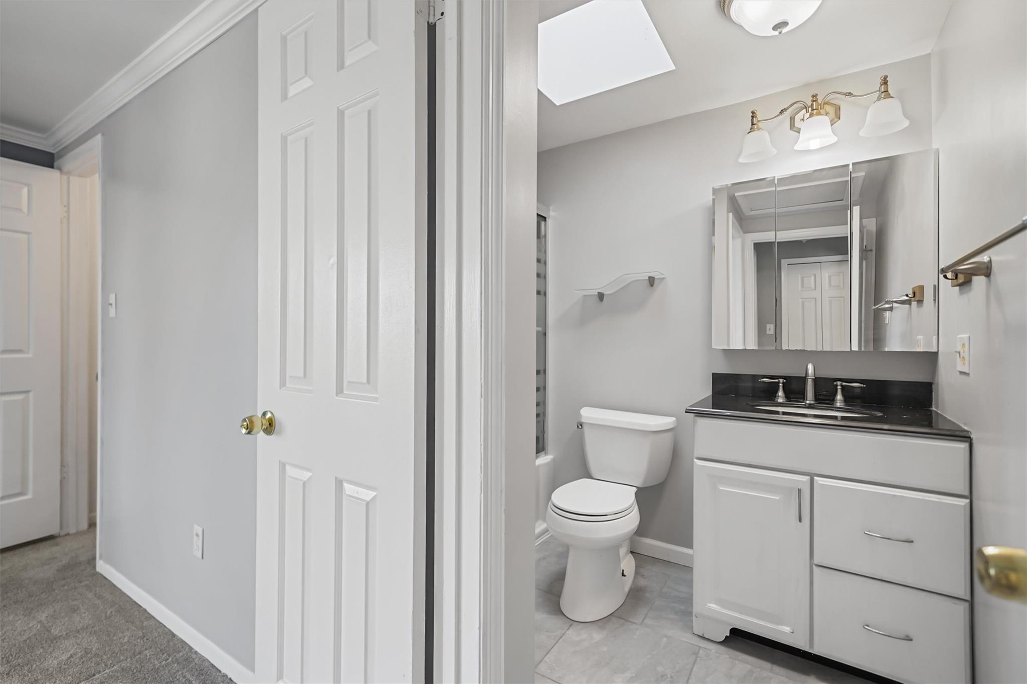 Beacon, New York 12508, United States, 3 Bedrooms Bedrooms, ,2 BathroomsBathrooms,Residential,Active,89172