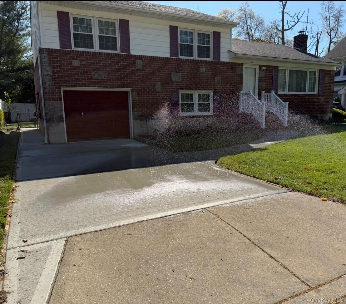 Photo 1 of 40 — 93 Woodview Road, West Hempstead, NY 11552