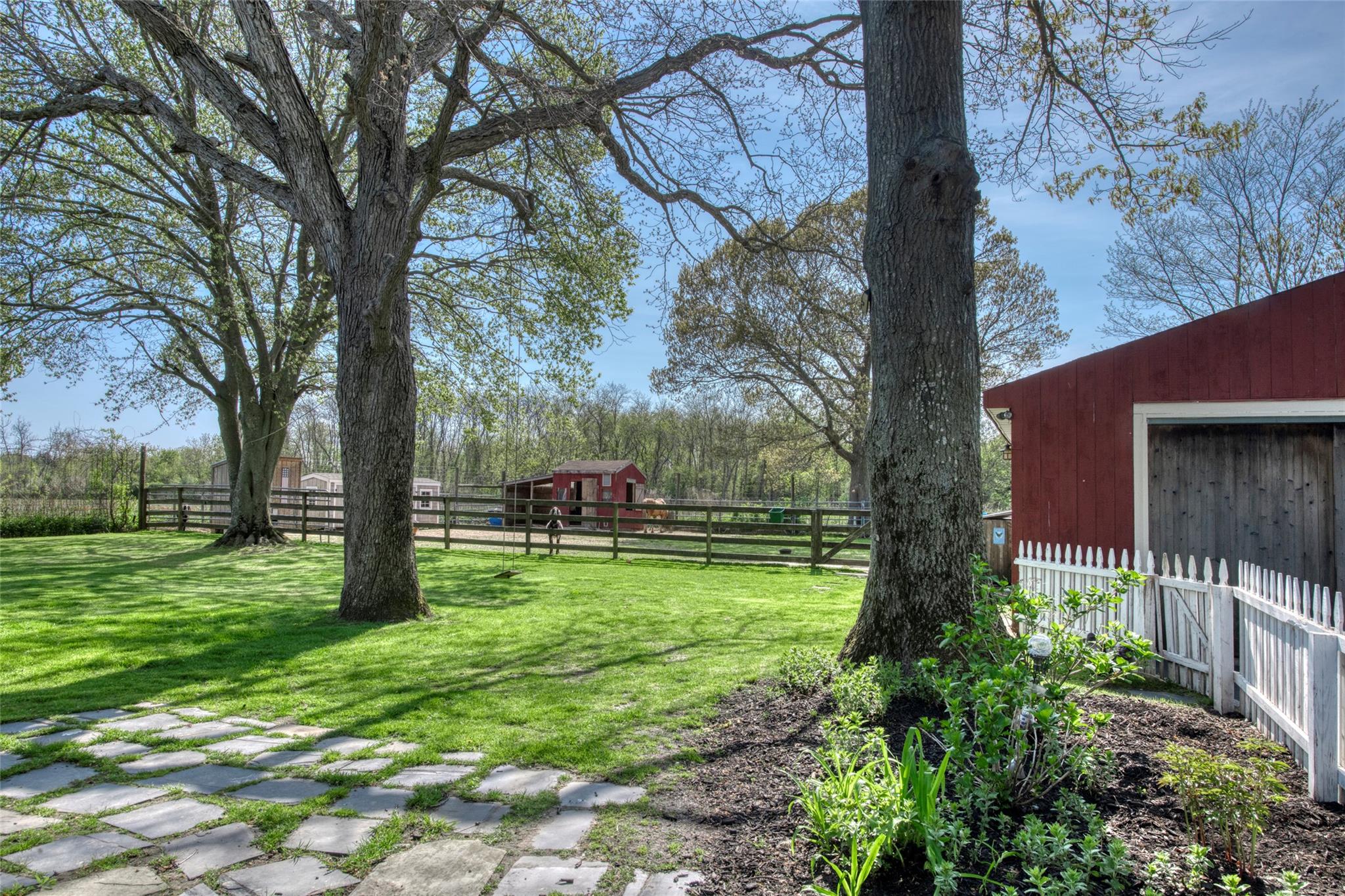 121 Fresh Pond Avenue, Calverton, New York image 3