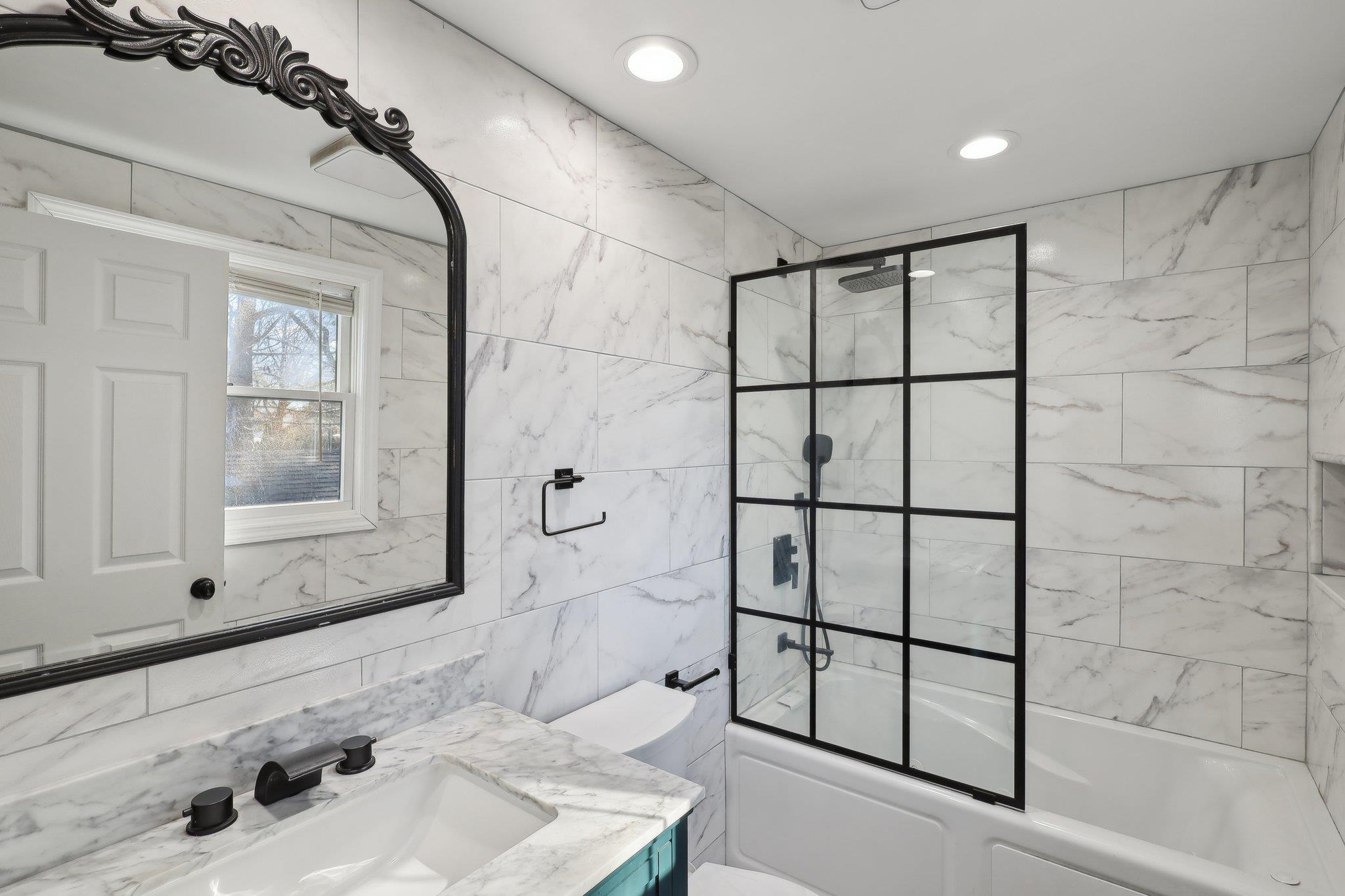 52 Brookfield Lane, South Setauket, New York image 24