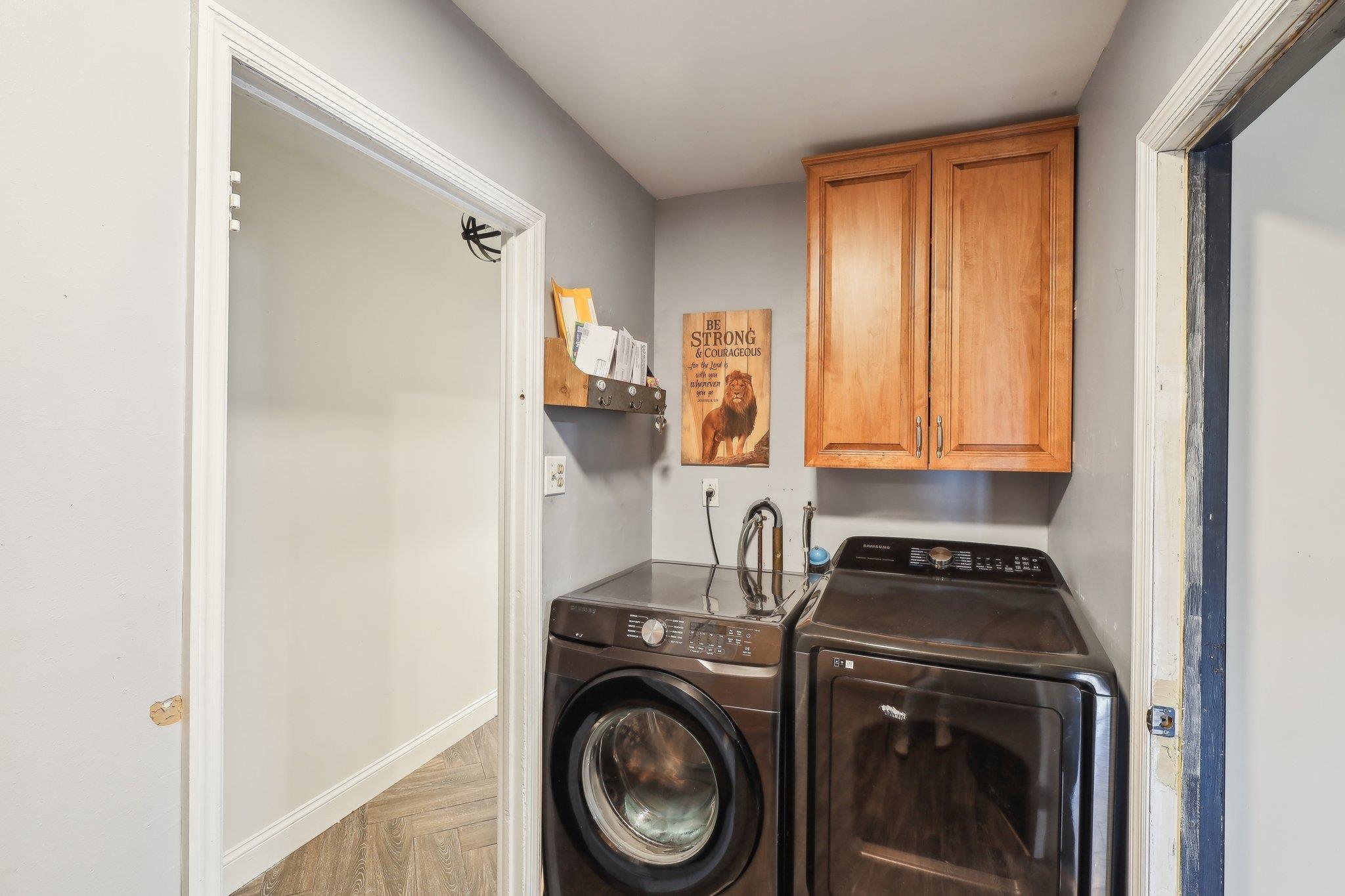 52 Brookfield Lane, South Setauket, New York image 23
