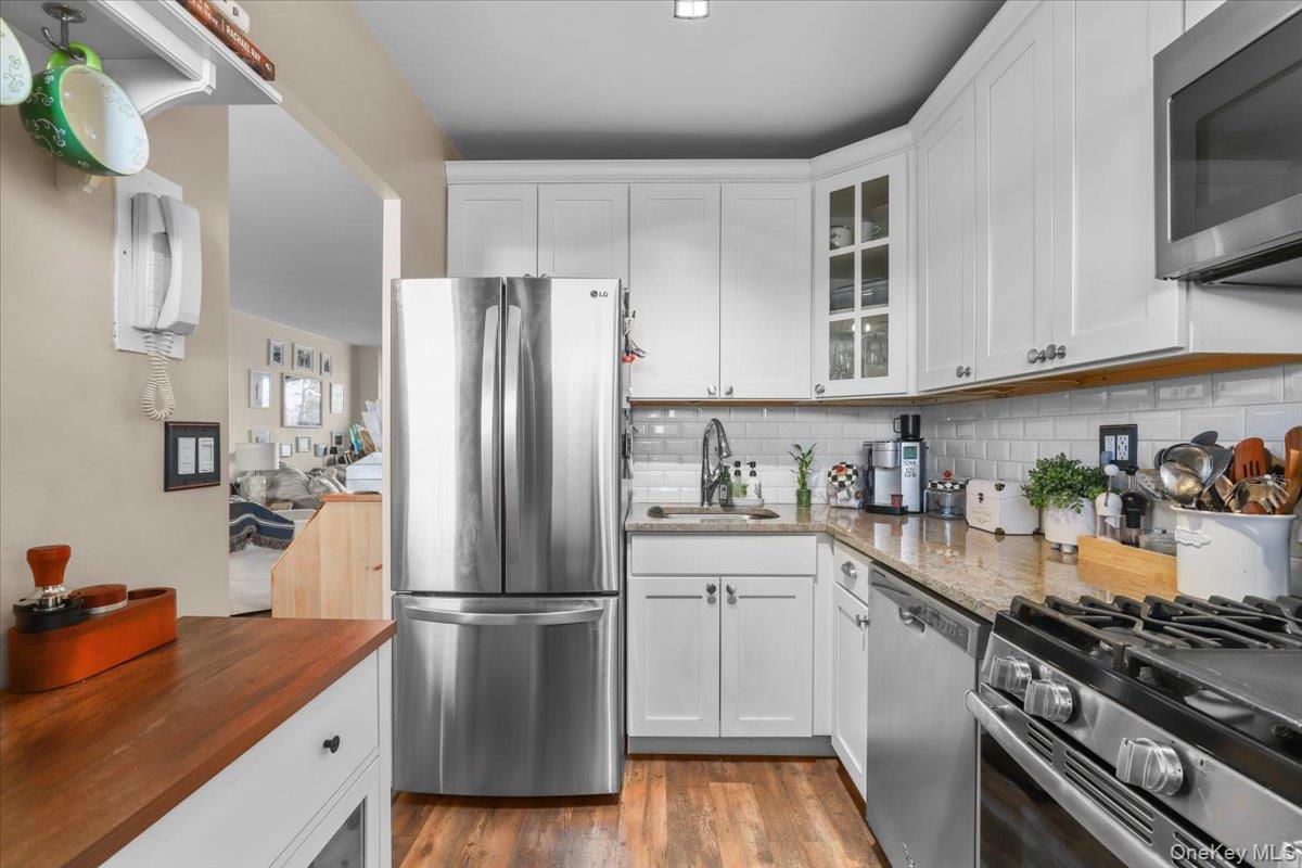 5900 Arlington Avenue 3S