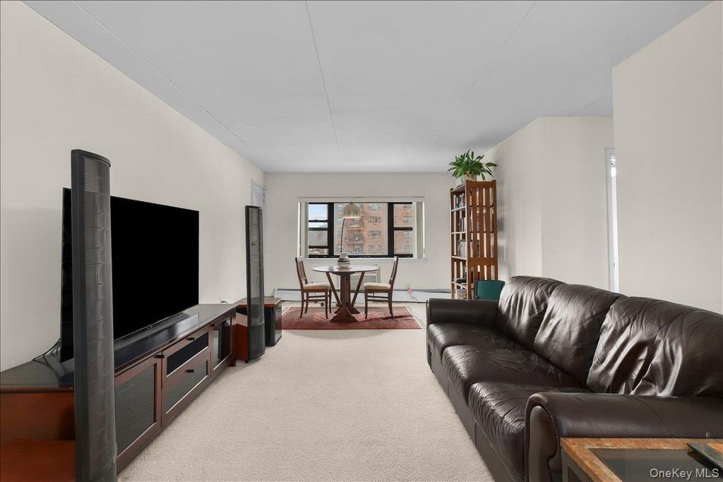 Photo of 200 Diplomat Drive #3M, Mount Kisco, NY 10549 (MLS # 963919)