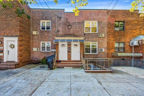 15016 26th Avenue Flushing NY 11354