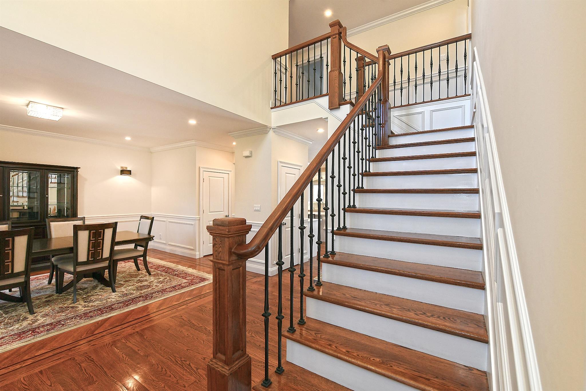 981 Baldwin Path, Dix Hills, New York image 26