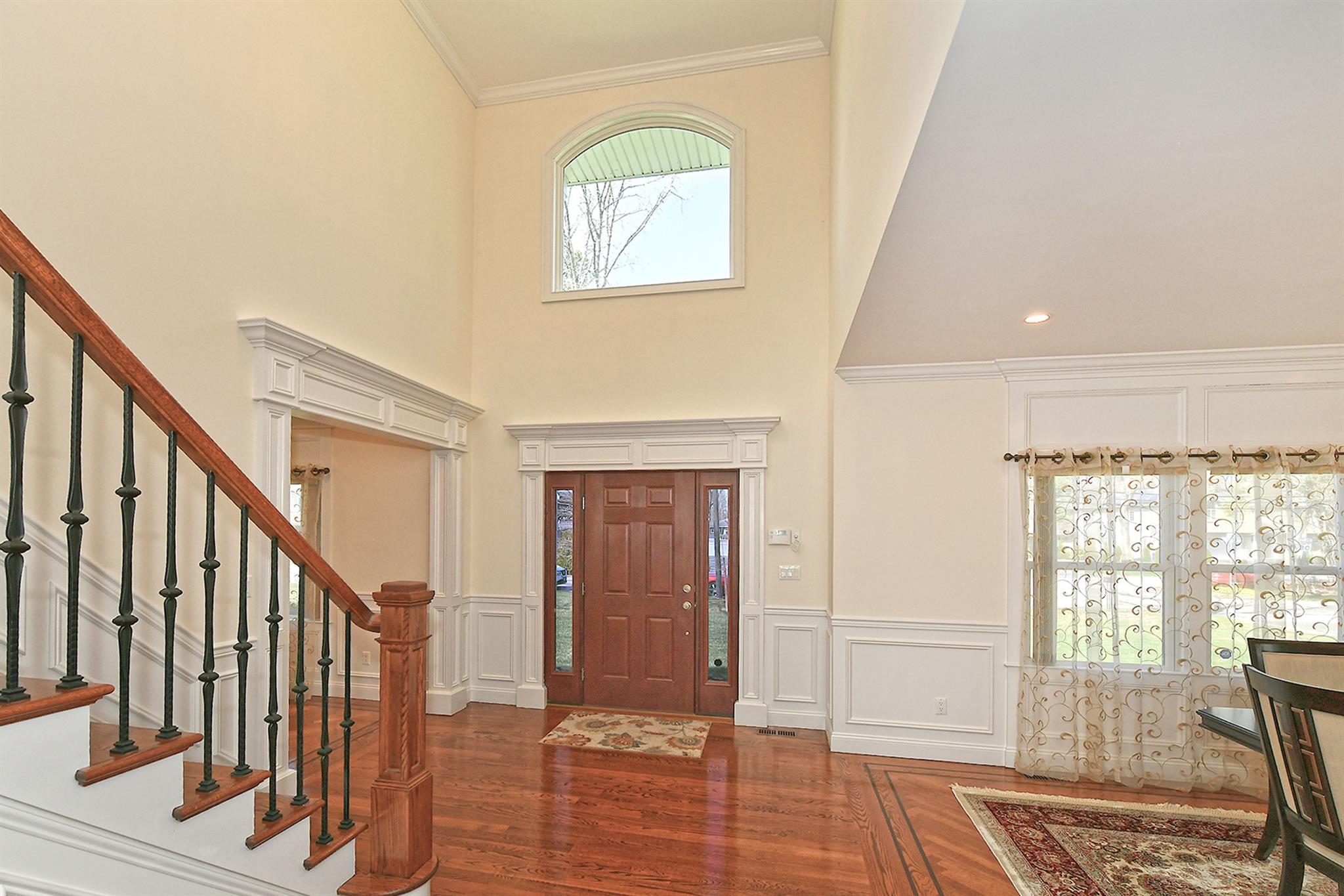981 Baldwin Path, Dix Hills, New York image 6