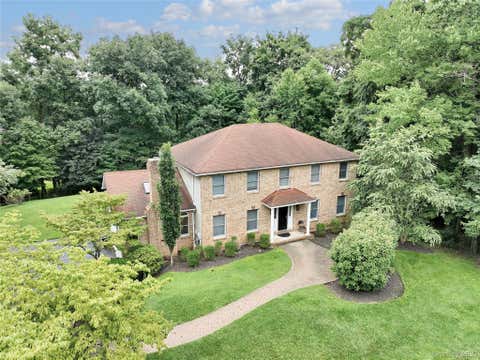 Homes For Sale - 6 Nicole Way<br/> Spring Valley, NY 10977
