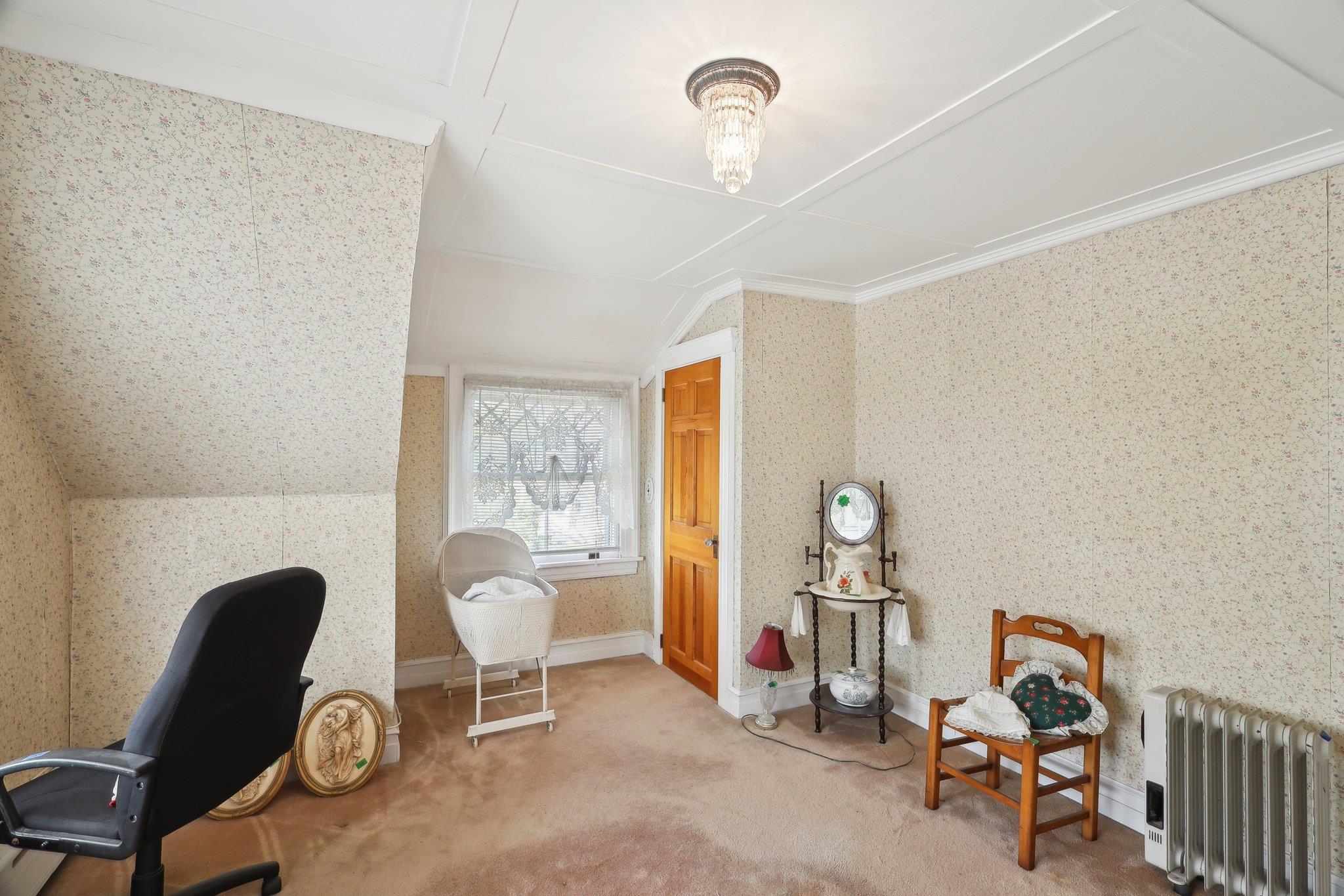 77 Church Avenue, Islip, New York image 31