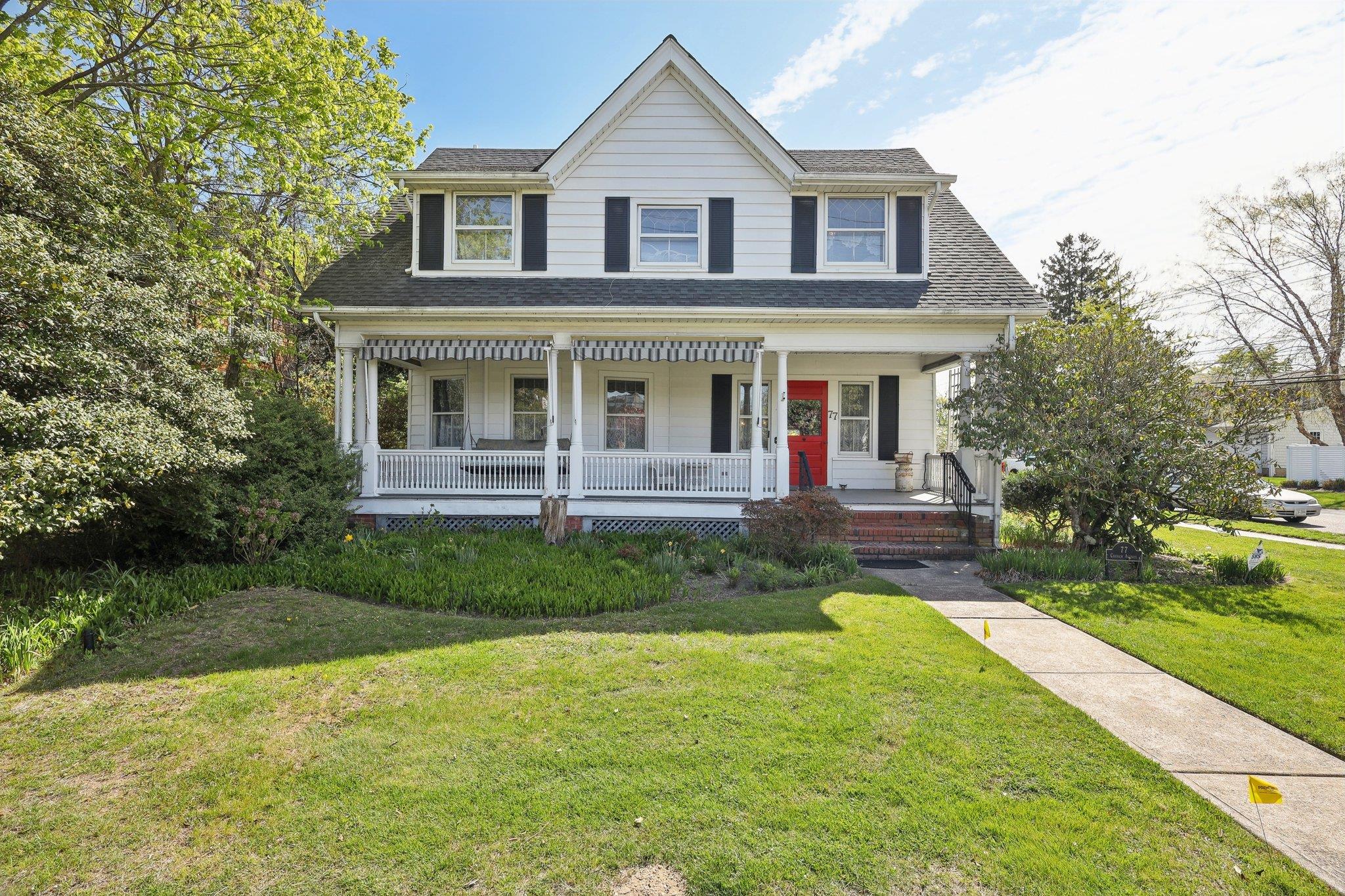 77 Church Avenue, Islip, New York image 2