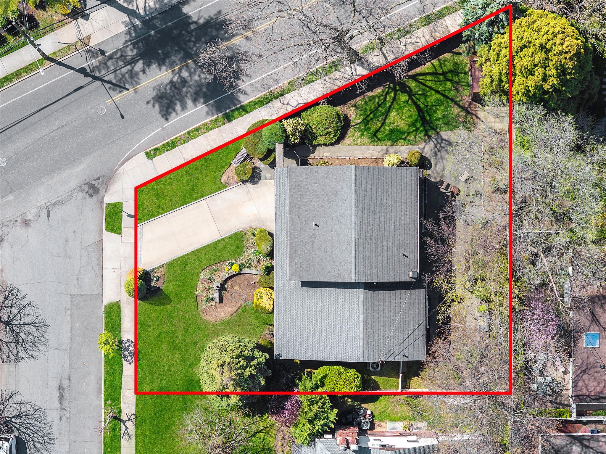 4 Oxford Place, Rockville Centre, New York image 23