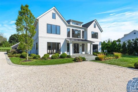 276 N Main Street Southampton NY 11968