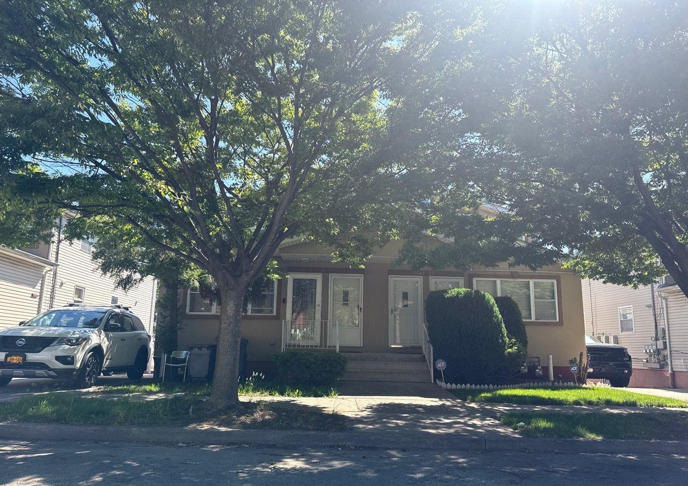 Coombs Street, Springfield Gardens, Queens, NY - 5 Bedrooms  
2 Bathrooms - 