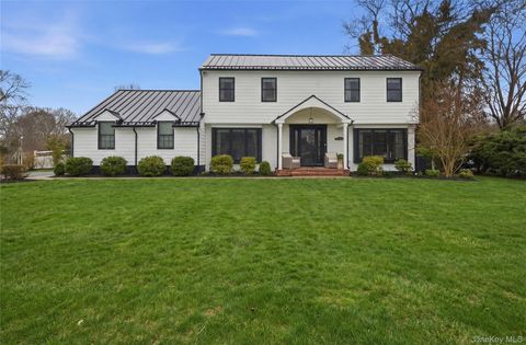 4 Teal Crescent Great River NY 11739