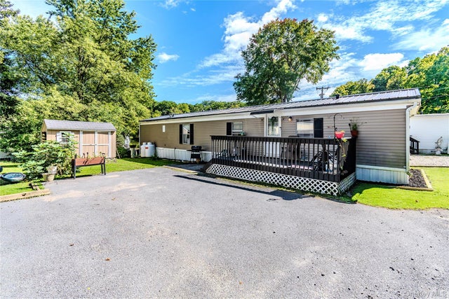 723 Beekman Road 11