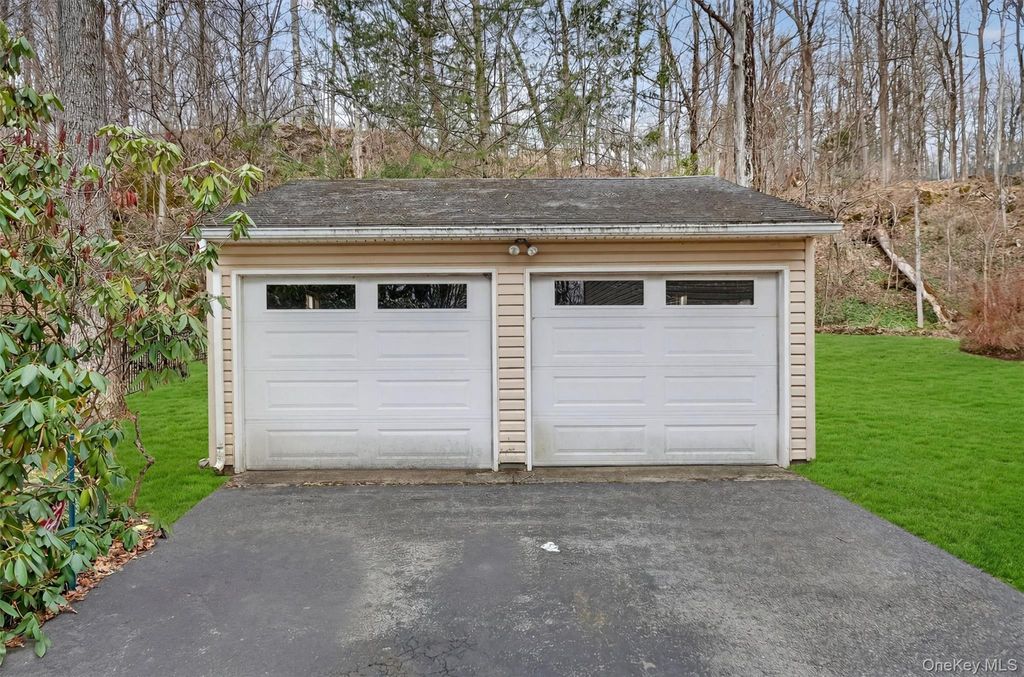 Photo of 49 Homer Place, Poughkeepsie, NY 12603 (MLS # 983477)