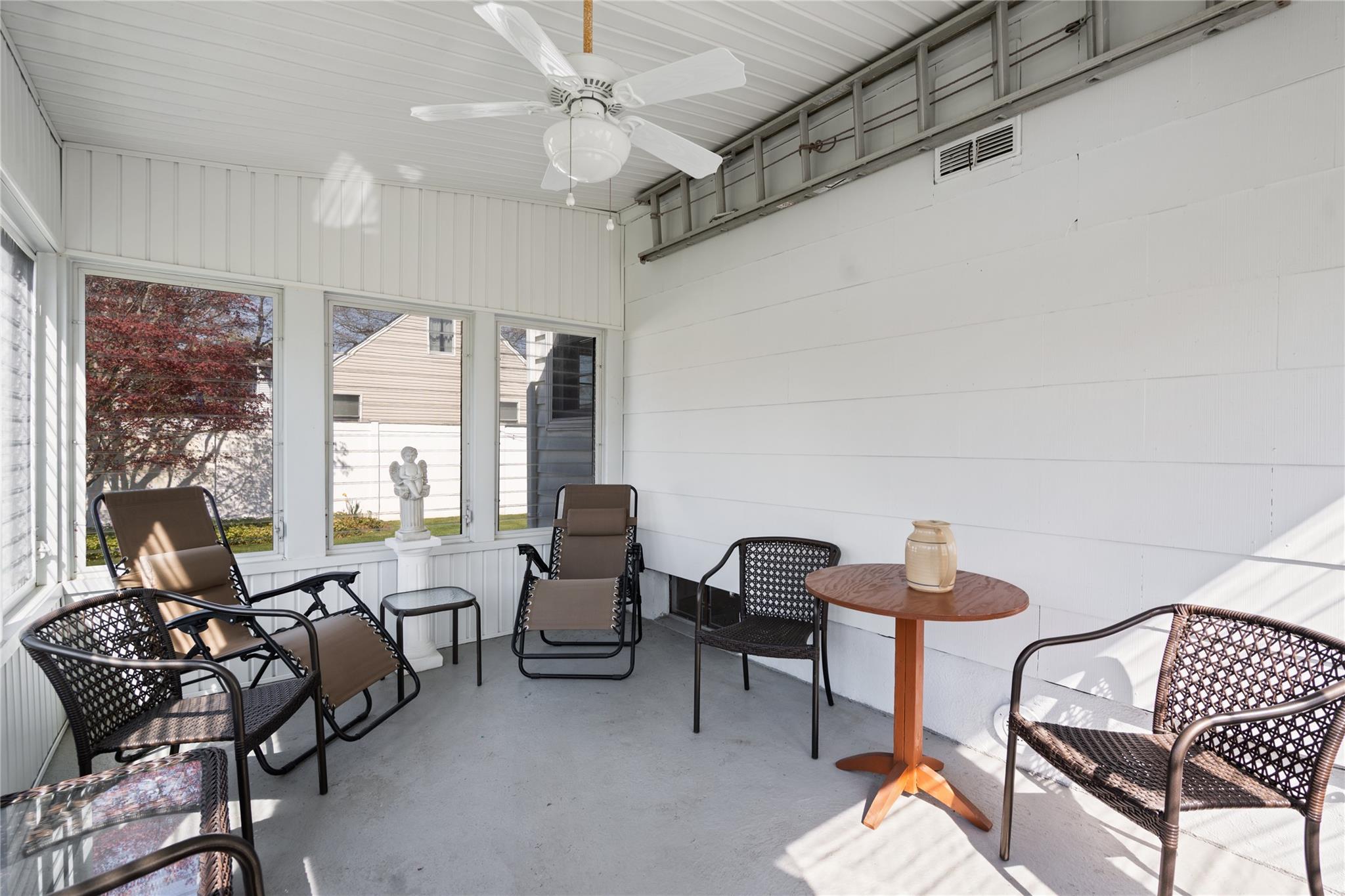 24 Elaine Drive, Sayville, New York image 28