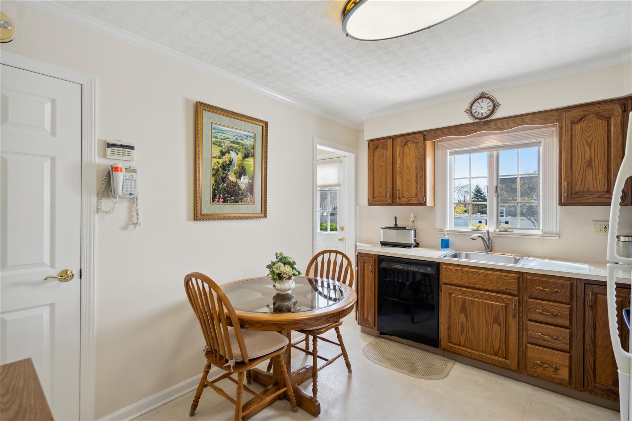 24 Elaine Drive, Sayville, New York image 15
