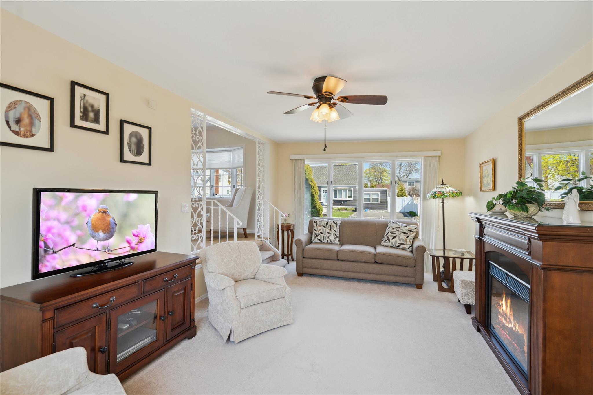 24 Elaine Drive, Sayville, New York image 9