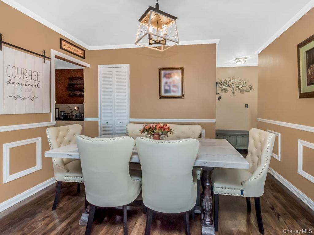 Photo of 480 Riverdale Avenue #6H, Yonkers, NY 10705 (MLS # 1026825)