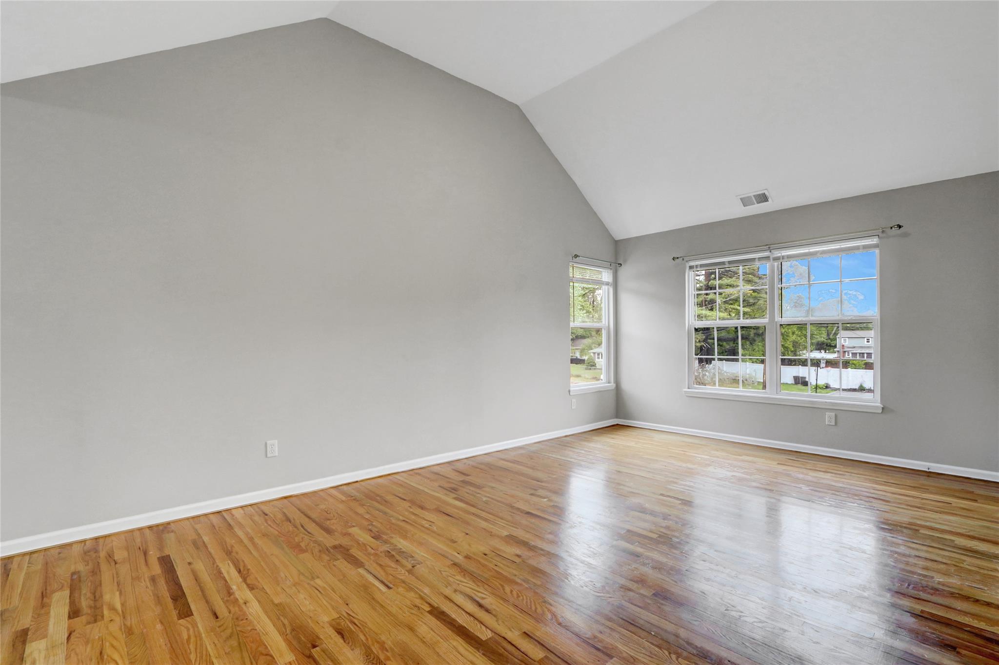 27 Inwood Avenue, Selden, New York image 23