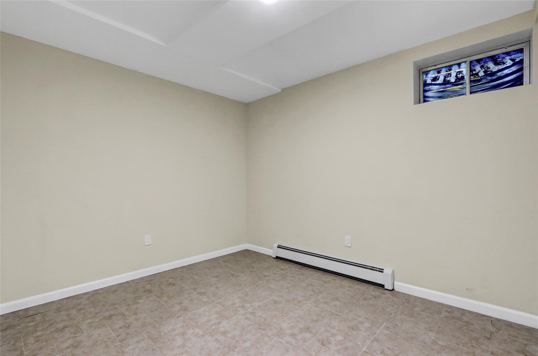 27 Inwood Avenue, Selden, New York image 31