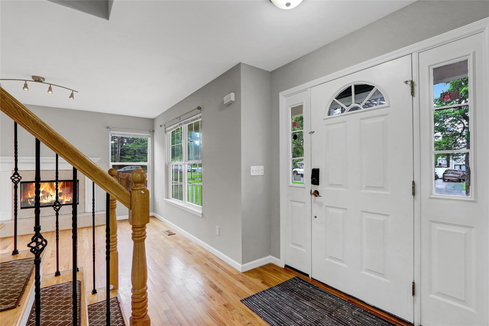 27 Inwood Avenue, Selden, New York image 5