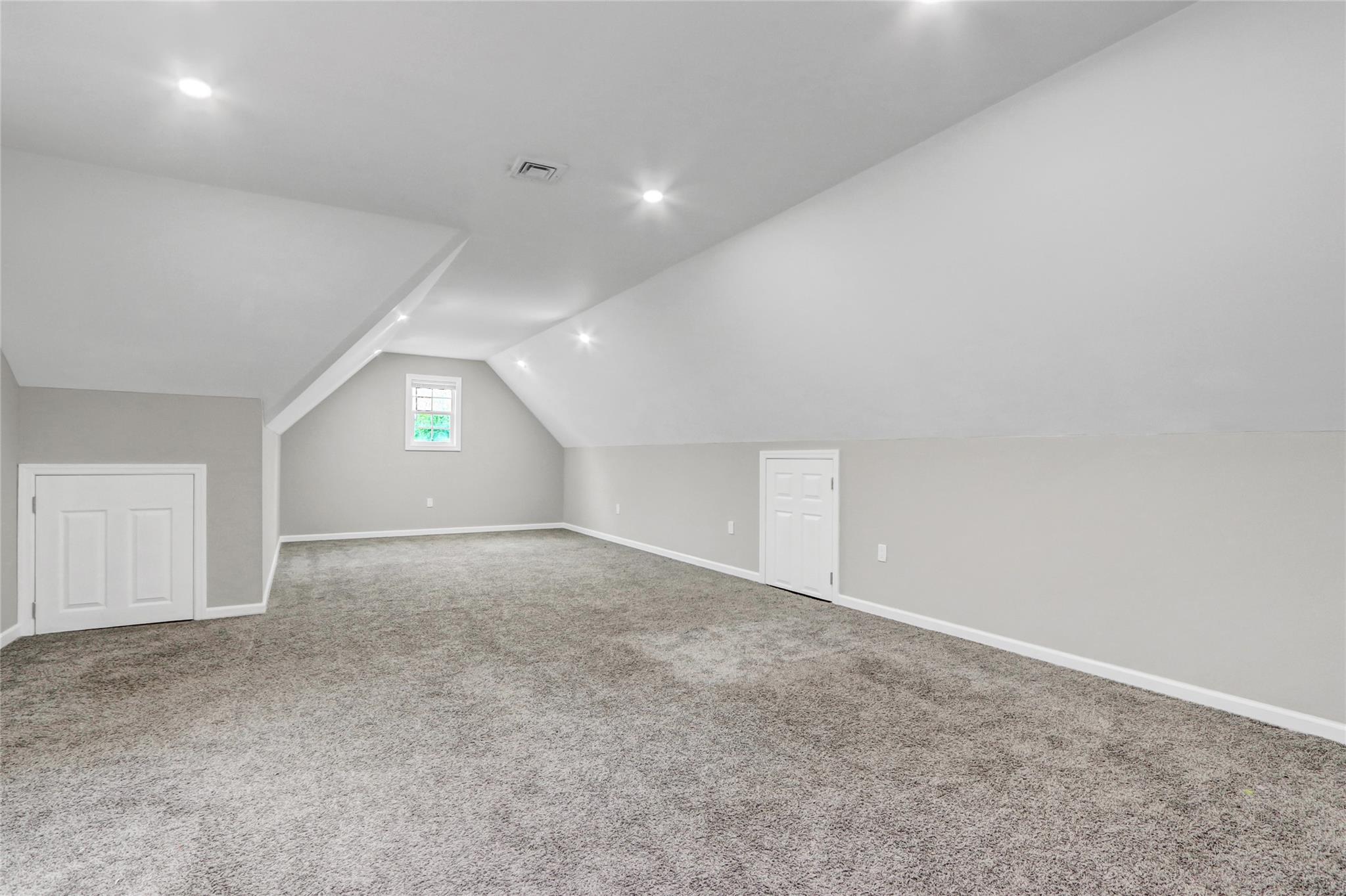 27 Inwood Avenue, Selden, New York image 29